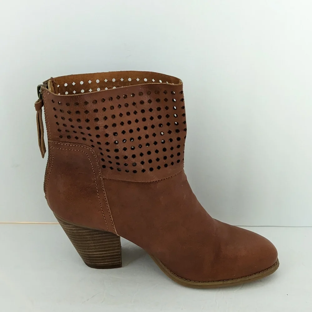 Nine west leather ankle boots